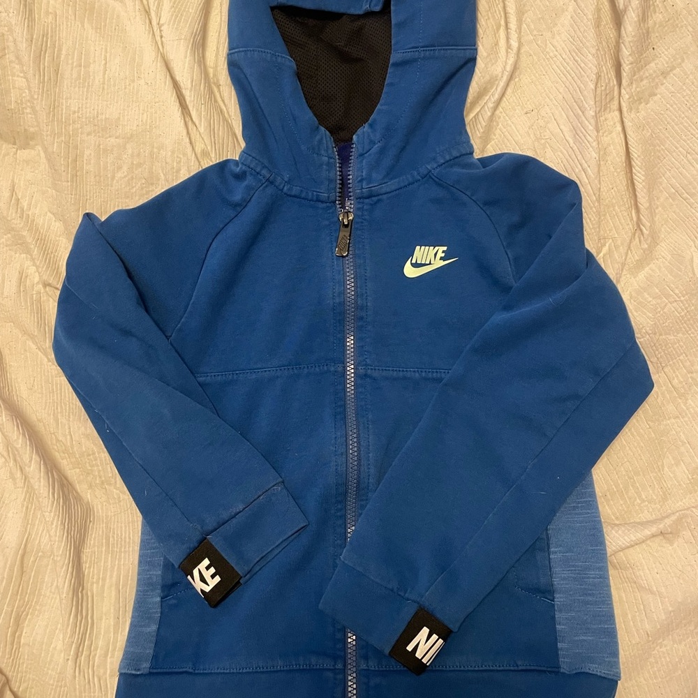 Nike boys zip-up hooded sweatshirt